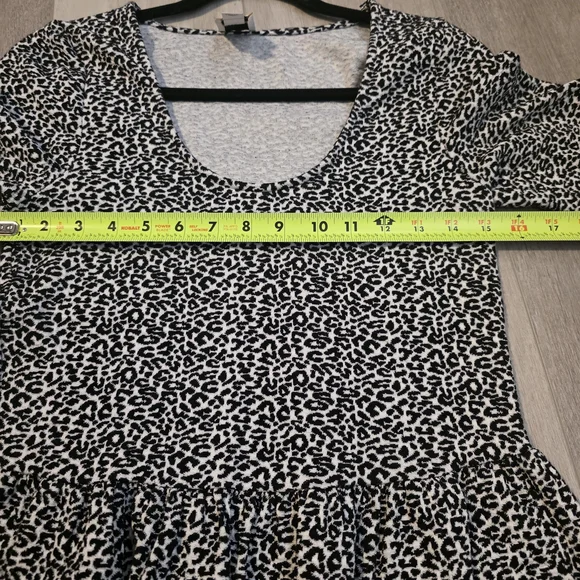 Maeve Black and White Leopard Peplum Blouse - Picture 6 of 8